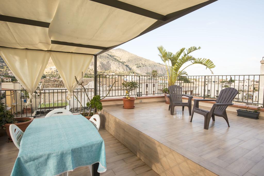 Apartament La Terrazza Del Baglio Mondello Zewnętrze zdjęcie